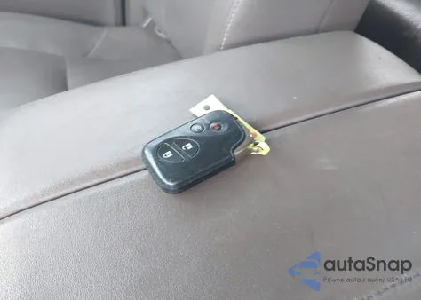 2011 Lexus 460 из США, поврежденный, VIN JTJBM7FX8B5030294